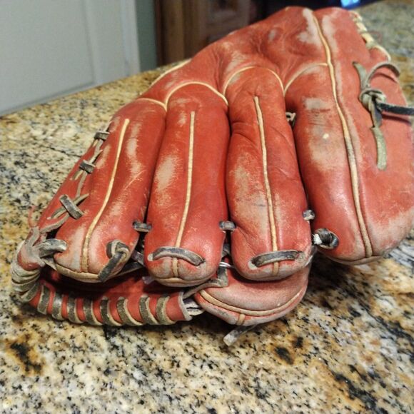 Rare Vintage Red Everlast Wing Tip Back Leather Baseball Glove Fielders Mitt RHT - Picture 8 of 14